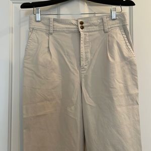 Everlane pleated chino